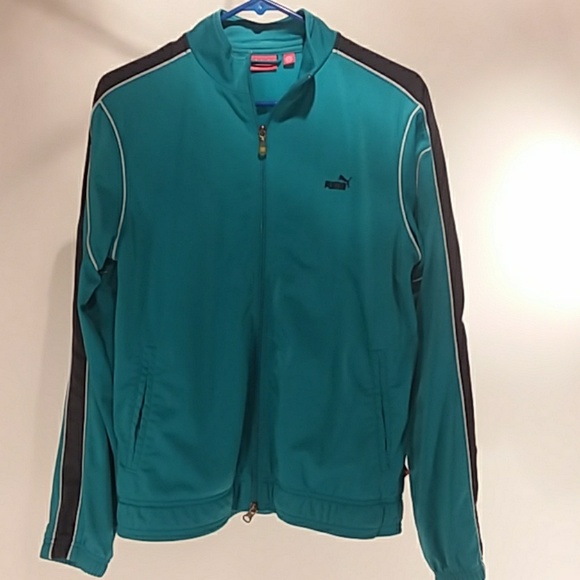 Puma Jackets & Blazers - Puma work out jacket womens XL